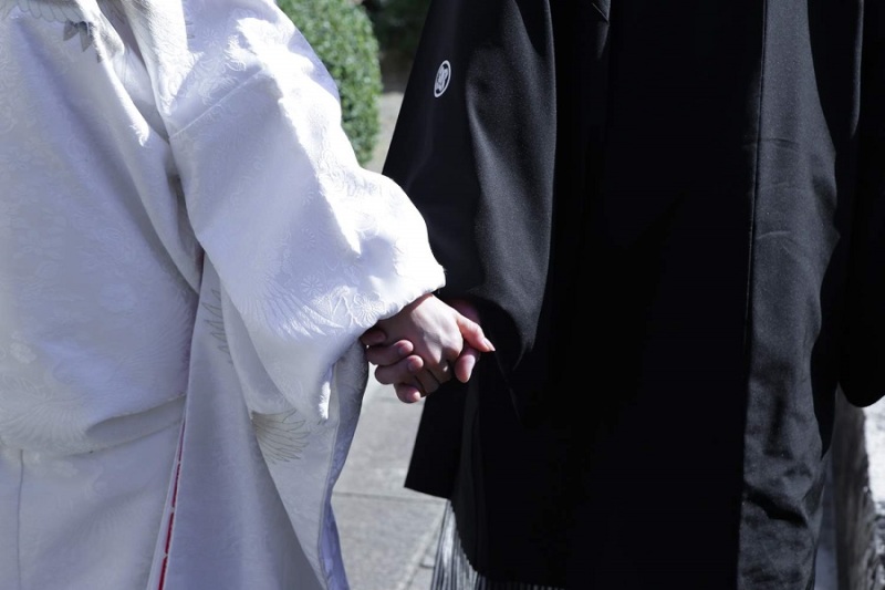 ギュッと手繋ぎ