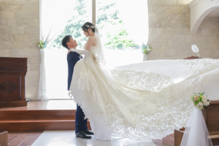 CLAIRE奈良店(チャペルクレール)_ドレス(スタジオ/階段/チャペル前/中庭テラス)