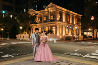 ＼ピンクのドレス／