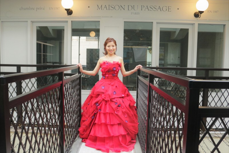 モノトーン×赤