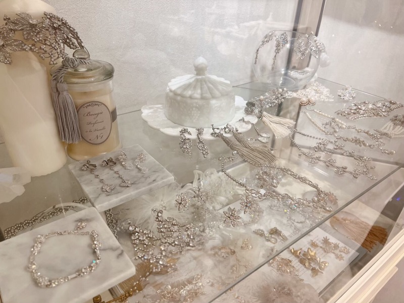 アクセサリーも豊富にご用意しております