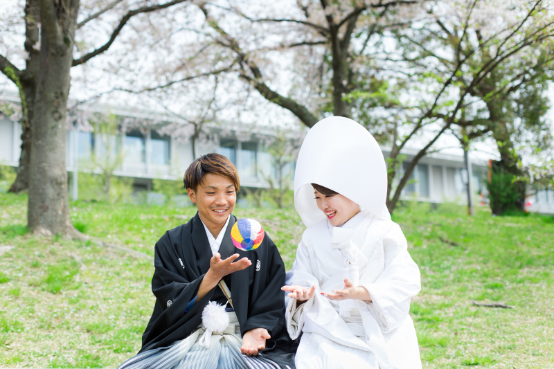 綿帽子を被って