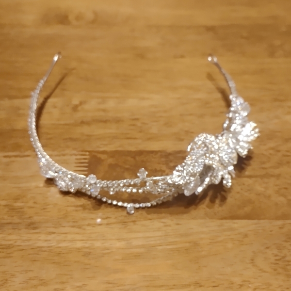 ヘアアクセサリー【カチューシャ】