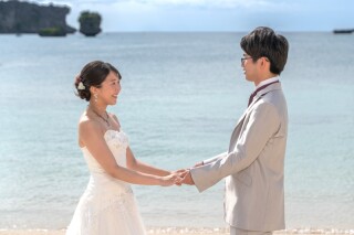 【コーディネーター撮影レポート】家族も一緒！結婚記念のビーチフォト