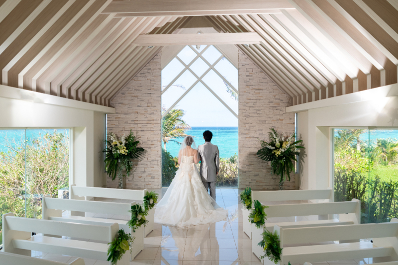 お客さんらしい写真を撮るよう頑張っているワンッ