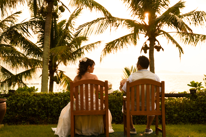 青空からオレンジに染まりゆく頃
