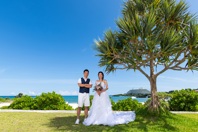 沖縄の夏はカジュアルもあり