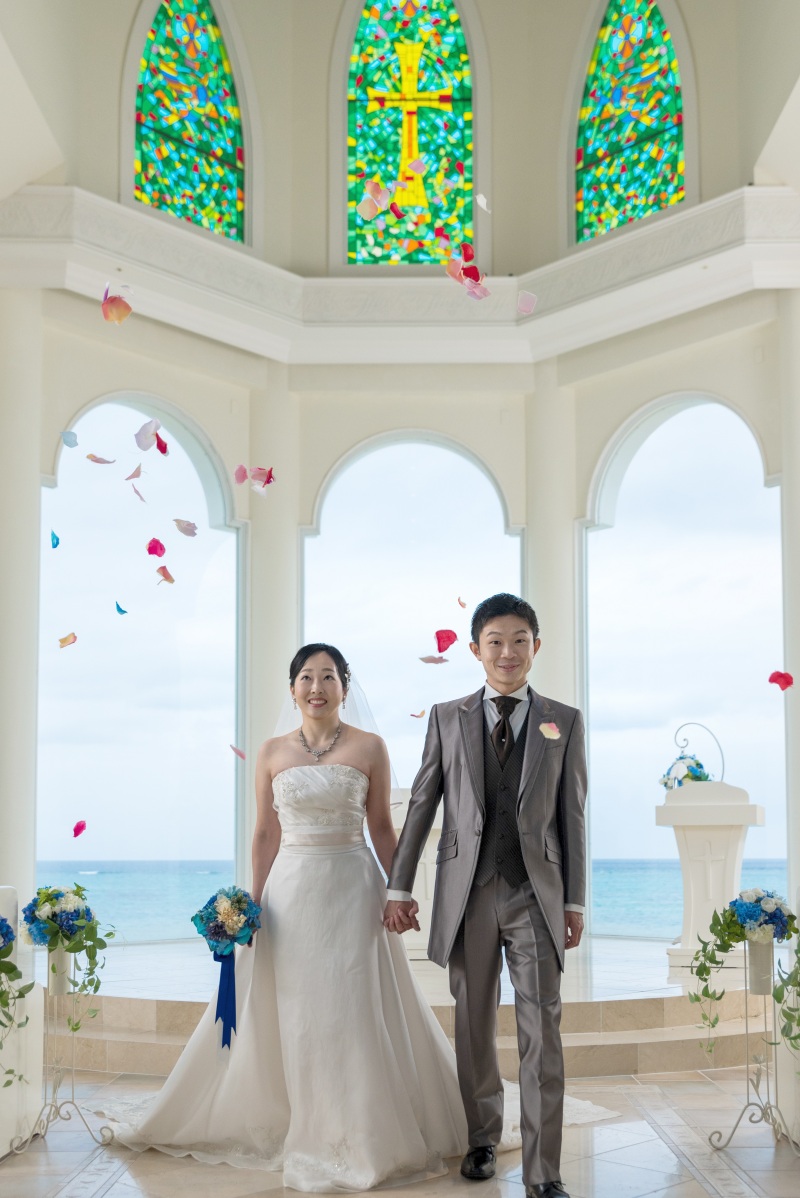 フラワーシャワーで