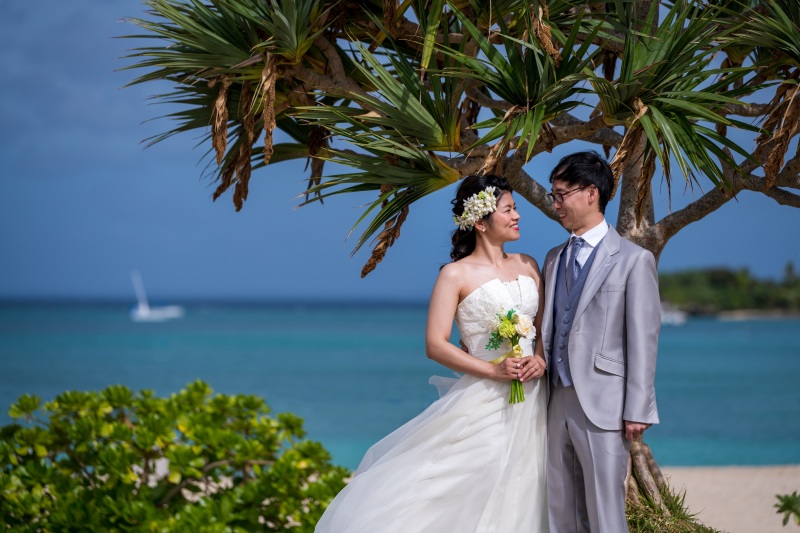 サンゴの恩納村でビーチフォト