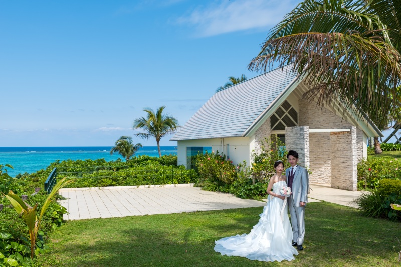 結婚式のようなチャペルセレモニーフォト