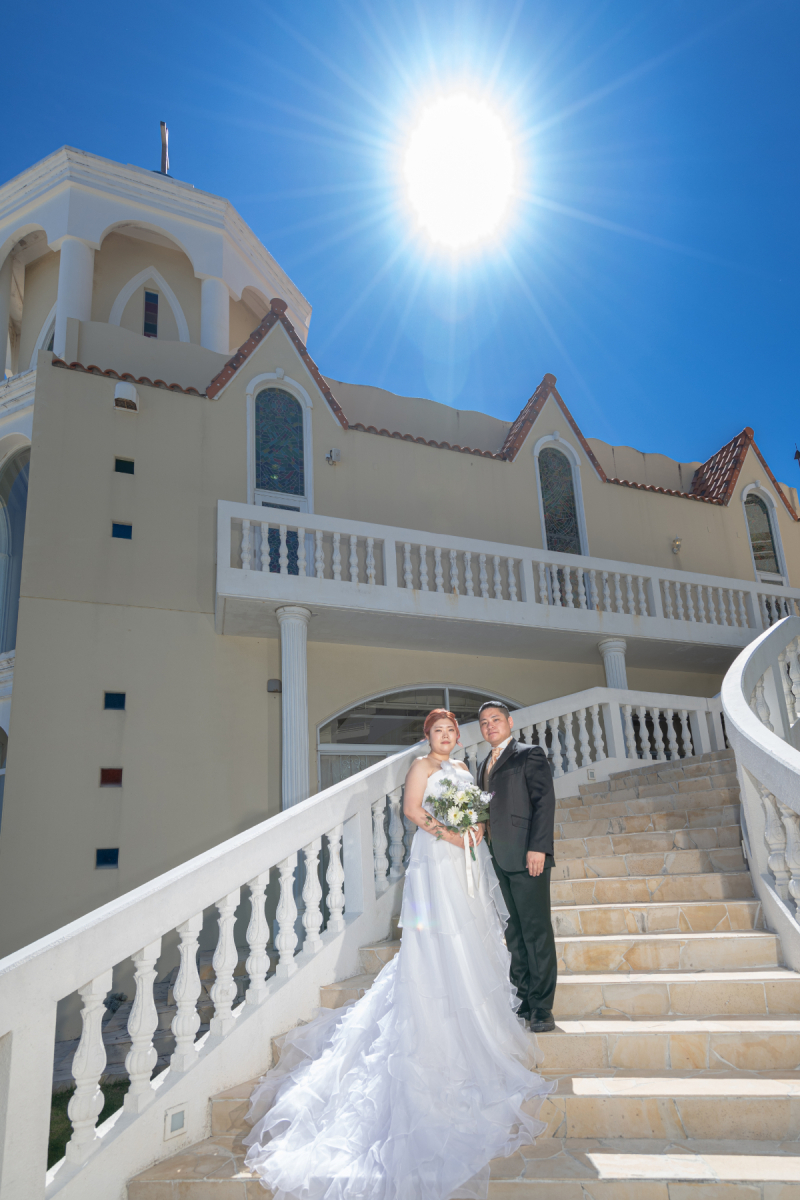 【広報撮影レポート】やっぱりスタジオムーンのチャペル撮影は素敵だワンッ