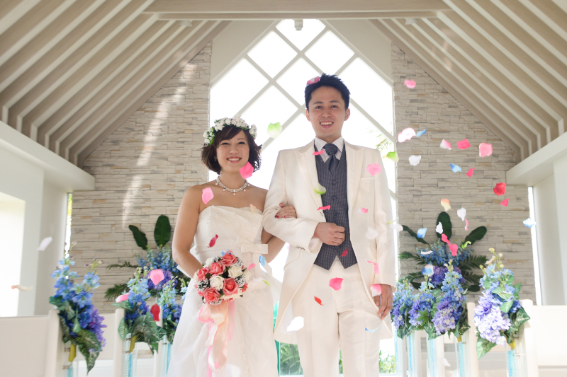 幸せのフラワーシャワー