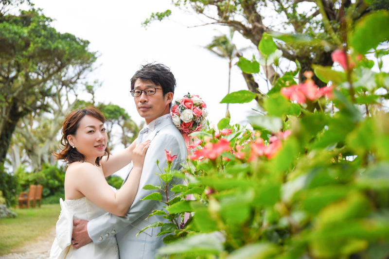 海と花と緑に包まれて