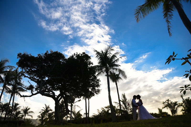 青空とシルエット