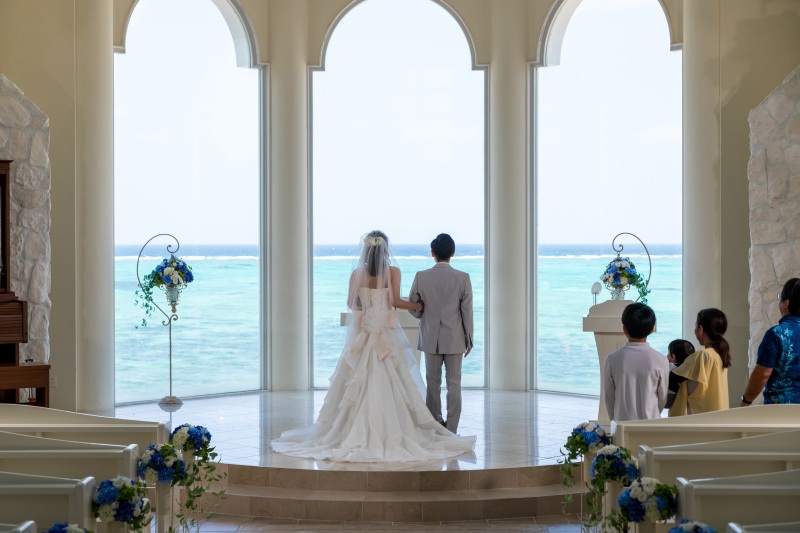 海を眺めながら