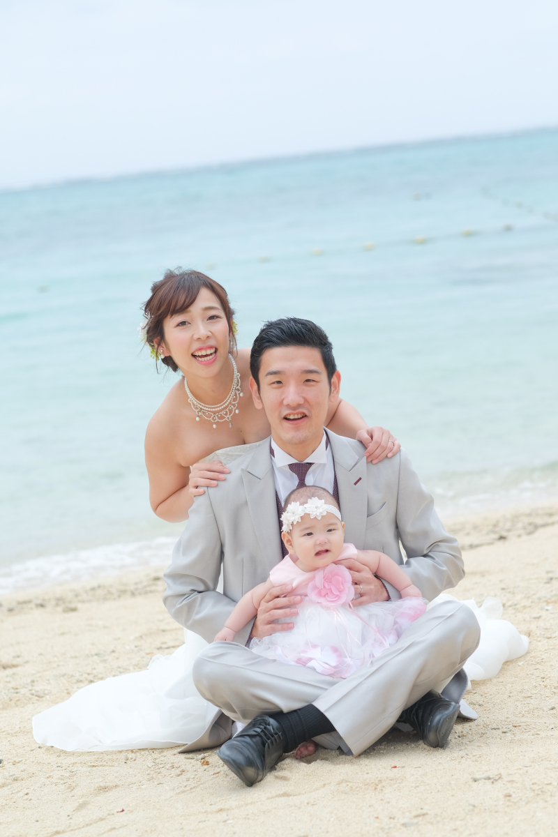 ビーチで記念撮影