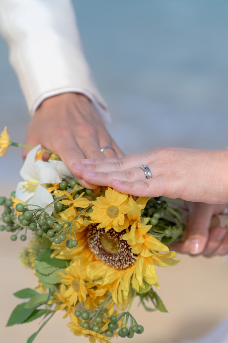 マリッジリングも一緒に