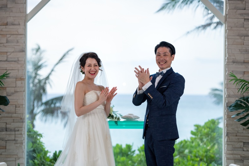 チャペルでも笑顔