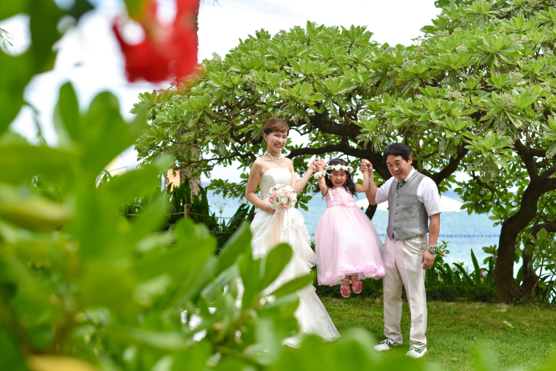 緑と海のファミリーショット