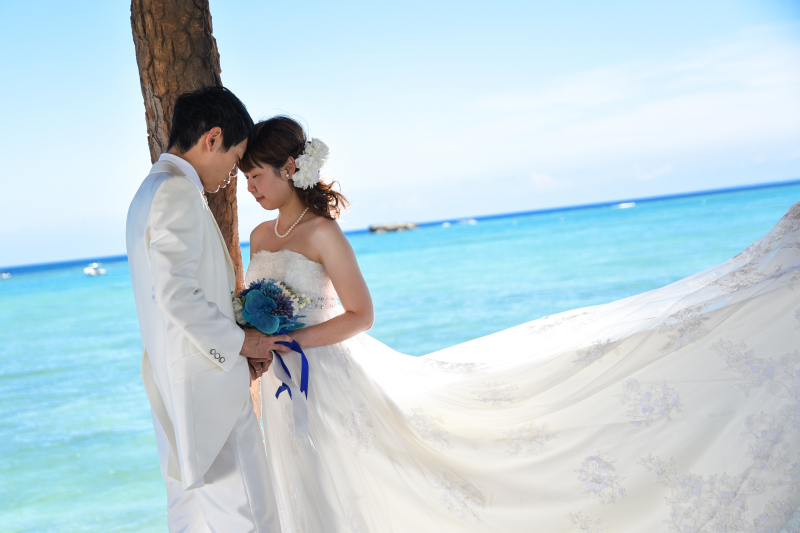 まずは、しっとり大人のビーチフォト