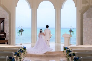 冬のチャペル＆ビーチフォト