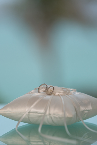 【広報撮影レポート】やっぱりチャペルでの撮影は素敵だワンッ