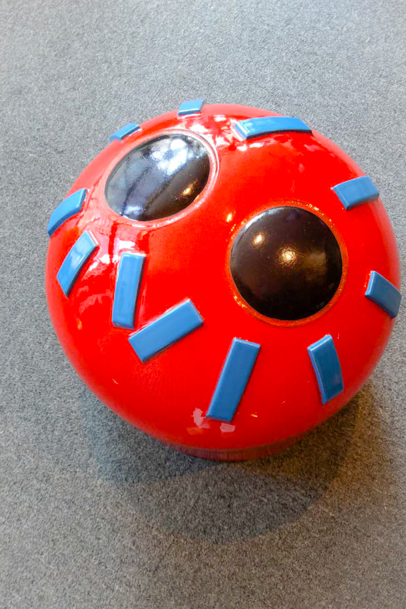 岡本太郎先生は　良いことを言うワンッ