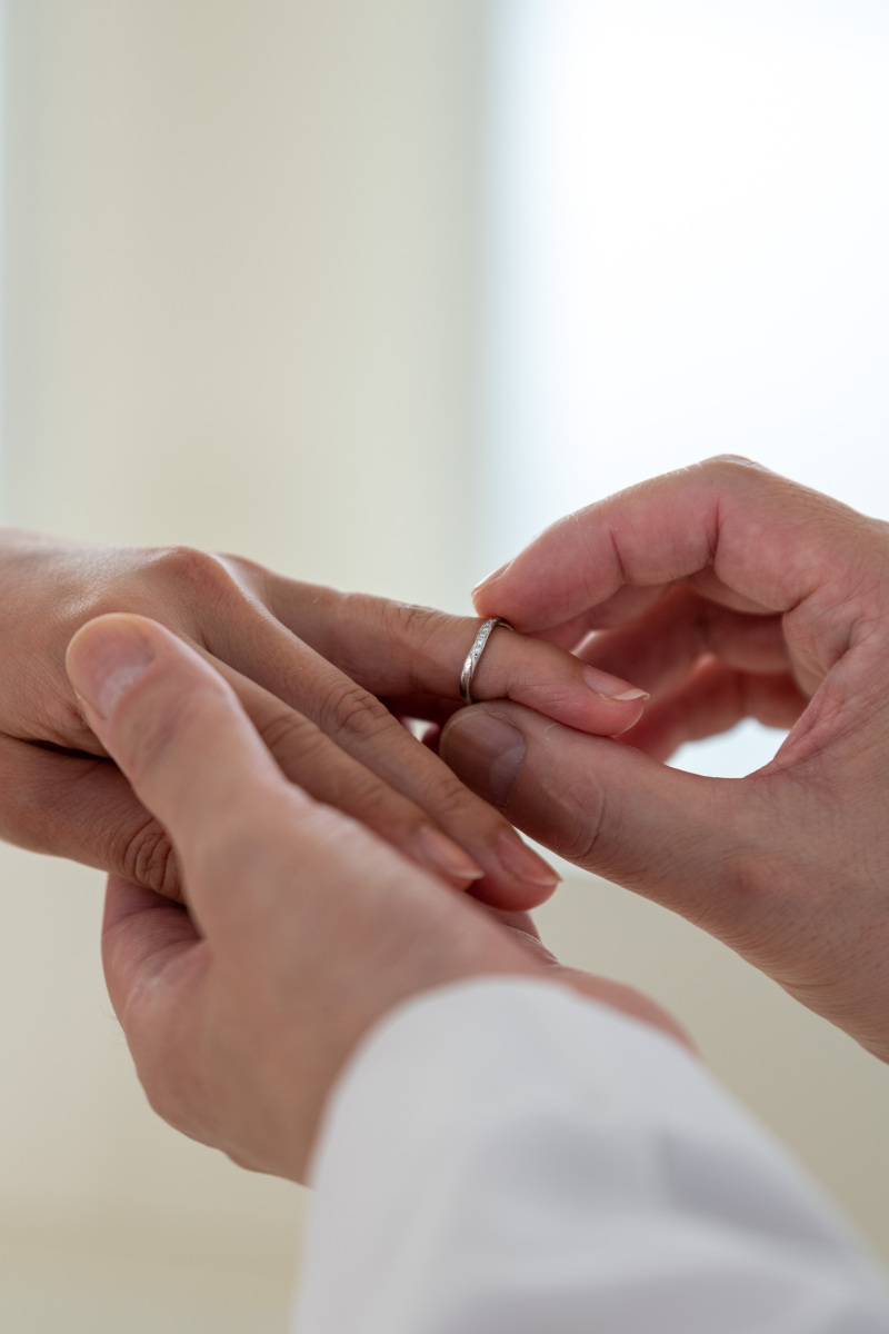 優しくつつみこむように