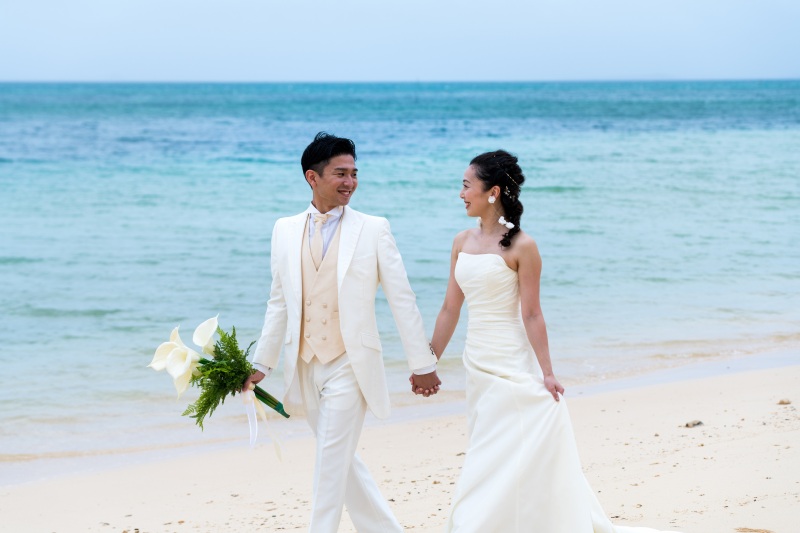 ビーチでお散歩