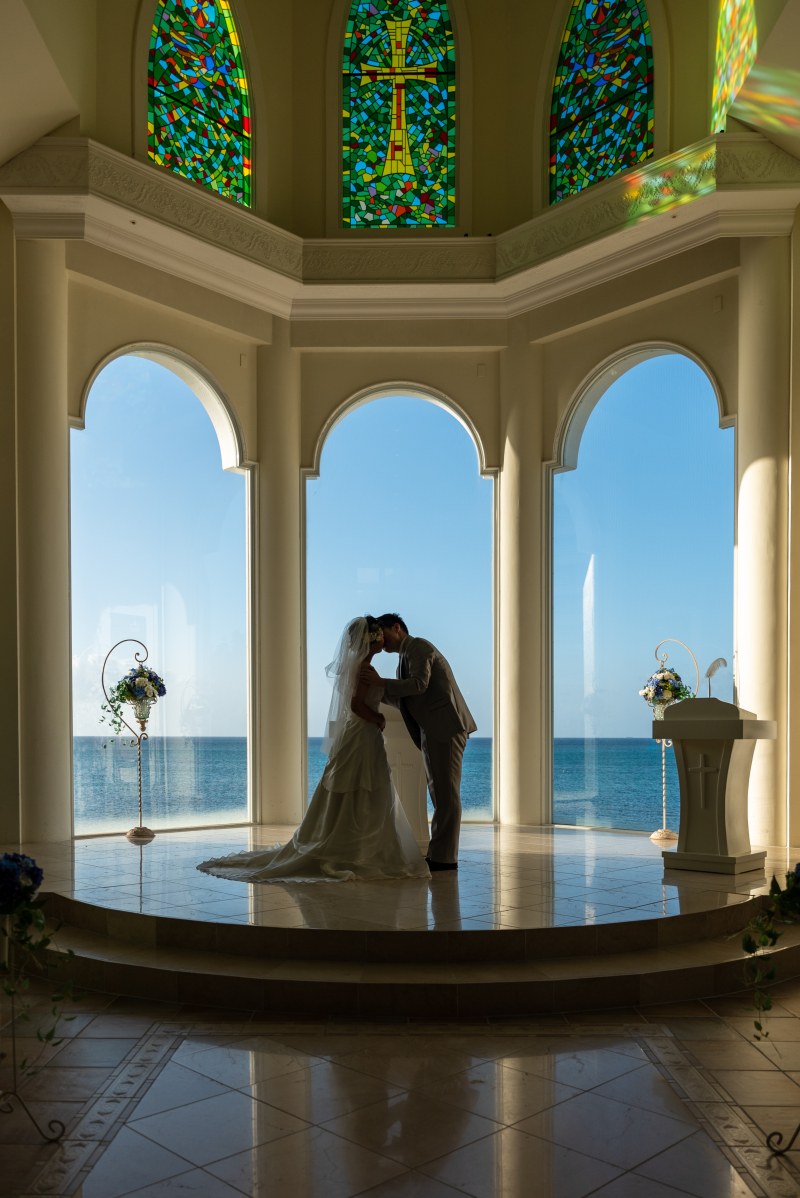 シルエット調に