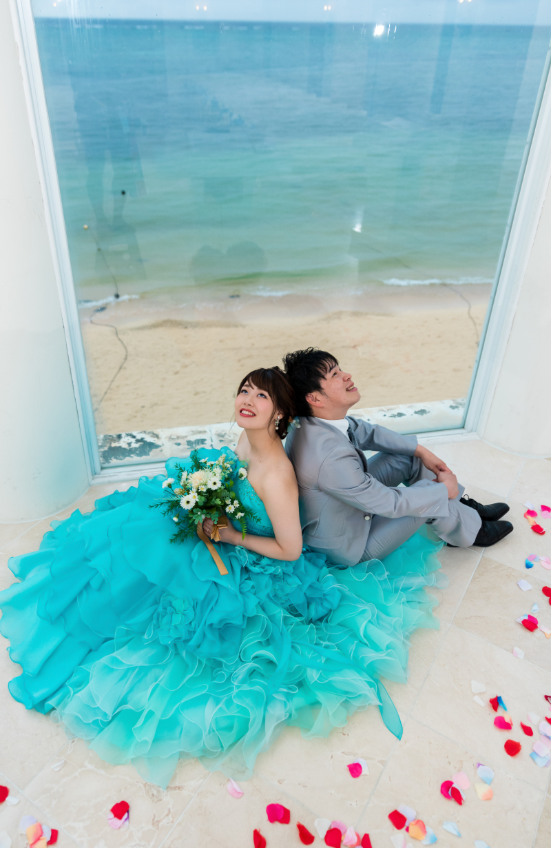 カラードレスでイメージチェンジ