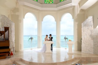 【コーディネーター撮影レポート】チャペルセレモニーフォトは曇り空でも美しく