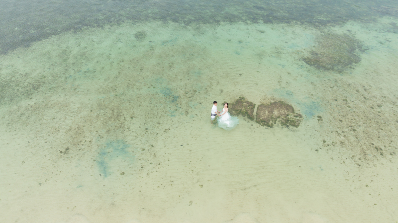 海の中にふたり