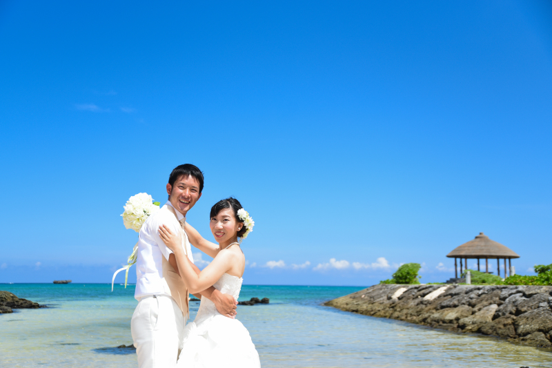 まばゆい青の世界で