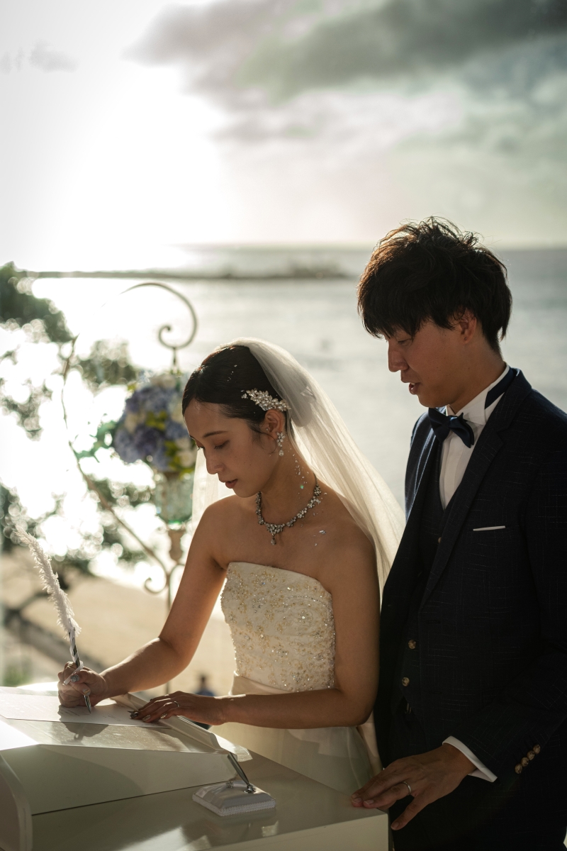 結婚証明書のサイン
