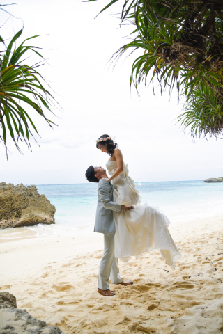 フォトスポットをめぐる前撮りフォト