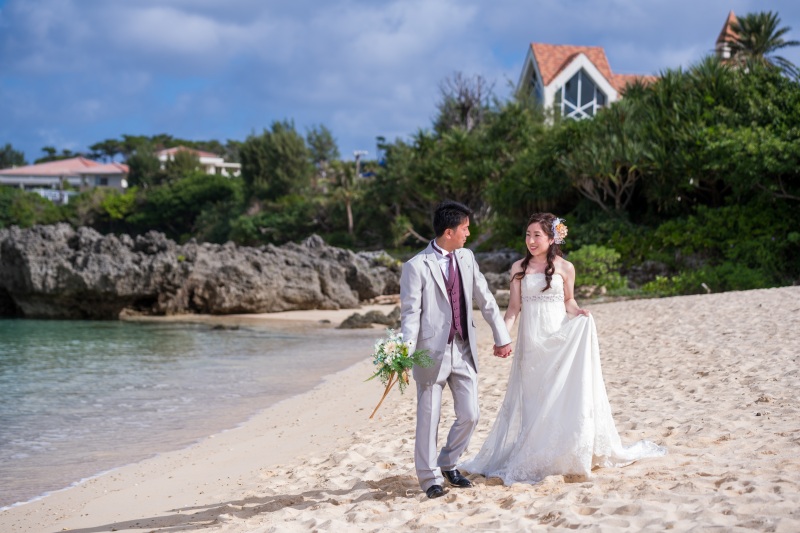 チャペルバックに