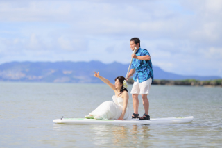 オシャレに楽しく！ビーチ＆SUPショット