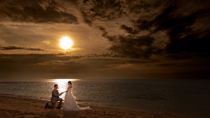 ロマンティックなサンセットフォト