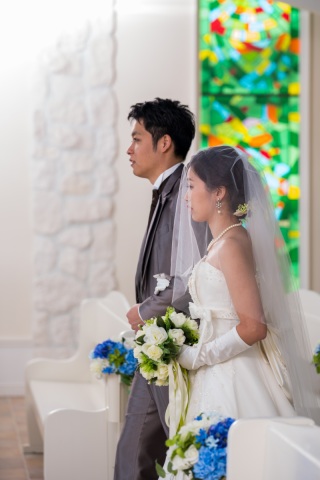 ステンドグラスのリゾートチャペル