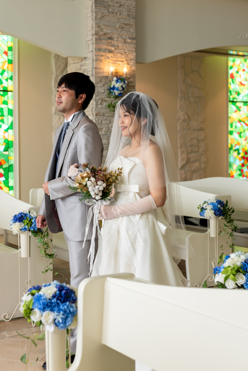 輝くステンドグラス