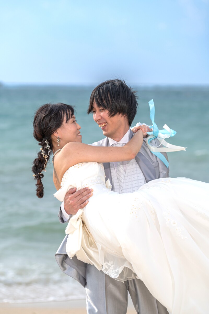 【コーディネーター撮影レポート】結婚記念＆家族も一緒のビーチフォト