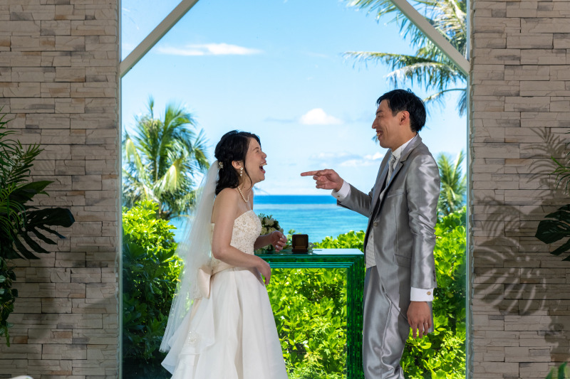 明るいアフターウエディング