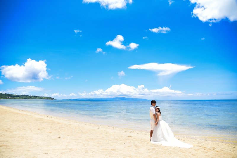 遠浅の広がる海