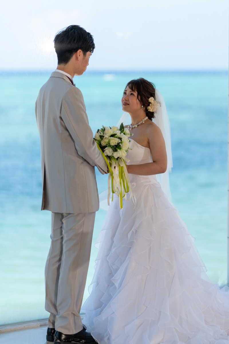 大きなガラス窓