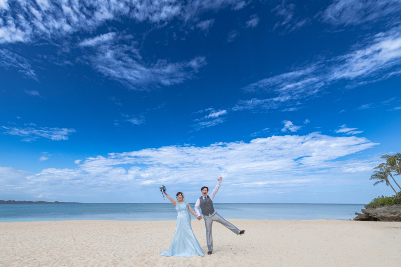 ブルーのドレス