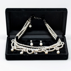 選べるアクセサリー＆ヘアオーナメント