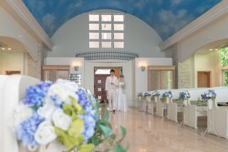 10周年＆2200組の実績のスタジオムーンで結婚式のような感動的な撮影「美しい写真を永遠に、楽しいフォトウエディングを」