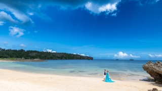 10周年＆2200組の実績のスタジオムーンで「美しい写真を永遠に、楽しいフォトウエディングをリーズナブルに」