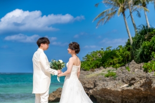 10周年＆2200組の実績のスタジオムーンで「美しい写真を永遠に、楽しいフォトウエディングをリーズナブルに」